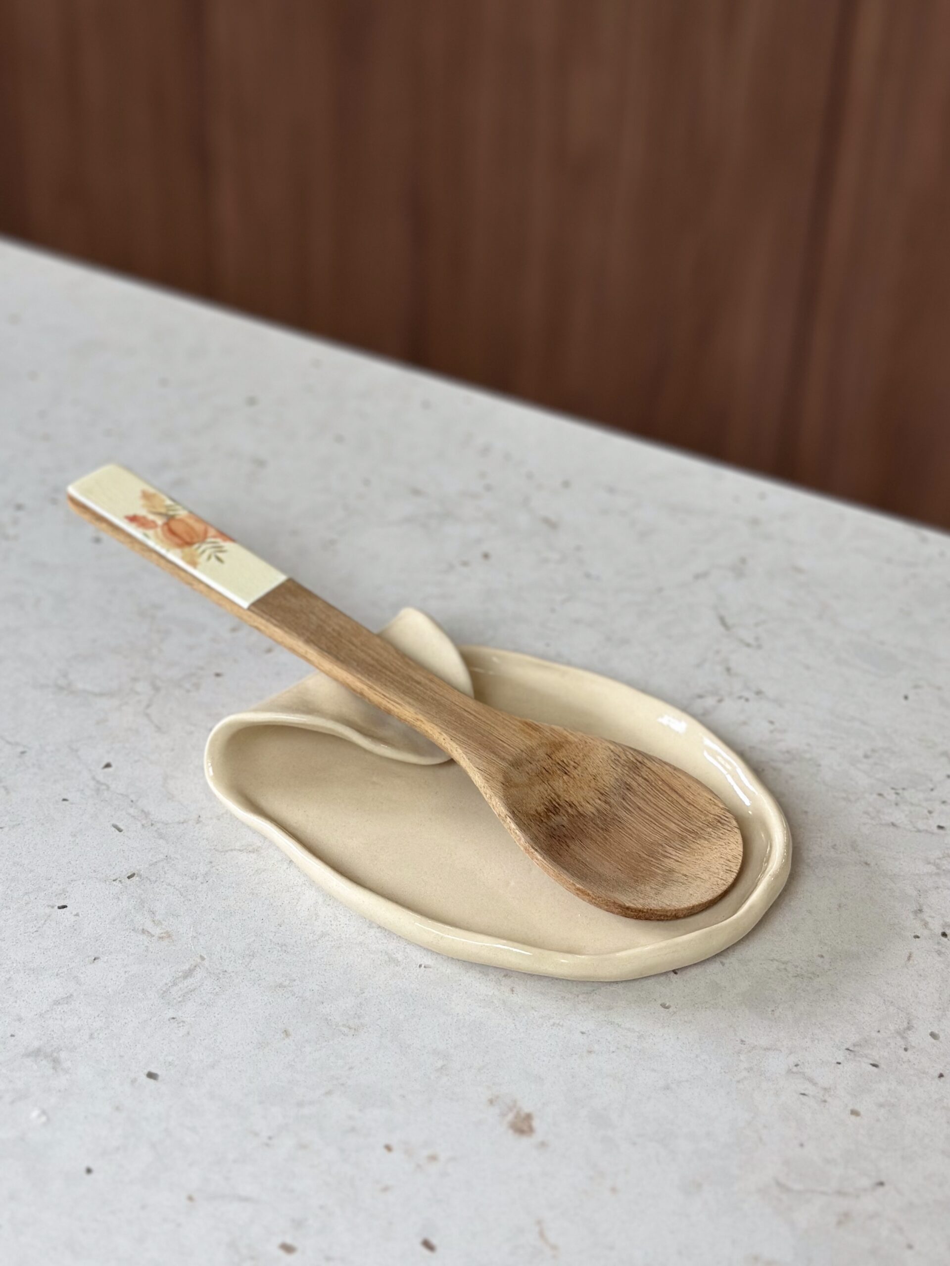 Podstawka ceramiczna pod łyżkę - obrazek 1