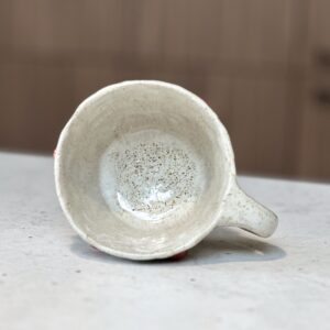 Ręcznie robiony kubek ceramiczny z truskawkami 3D – 250 ml - obrazek 6