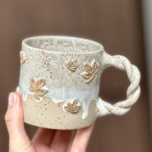 Kubek ceramiczny „HOA HOA HOA”  Listki– 300 ml - obrazek 2